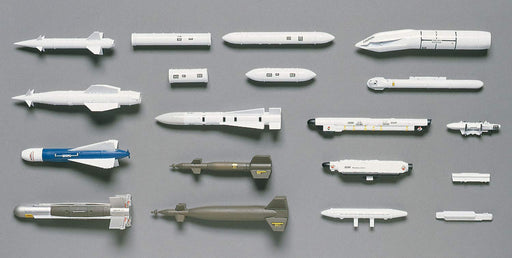 Hasegawa X48-2 AIRCRAFT WEAPONS B U.S. BOMBS 1/48 scale Plastic Model Kit HAX482_2