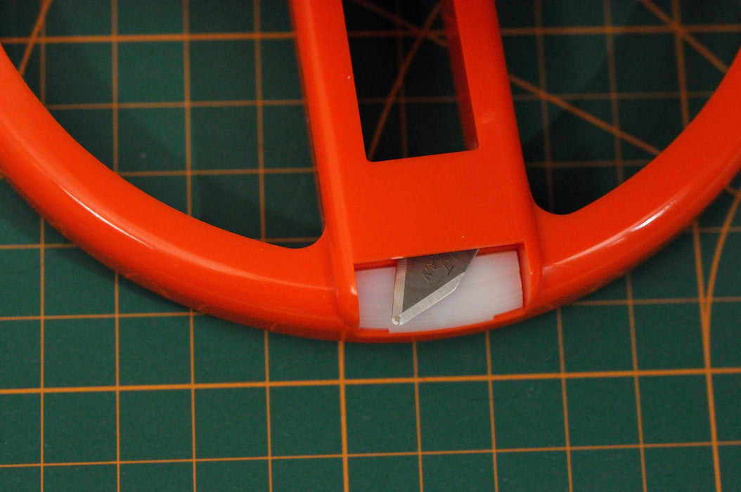 NT Cutter Heavy-Duty Circle Cutter Cuttable size Diameter: 3-16cm C-2500P NEW_7