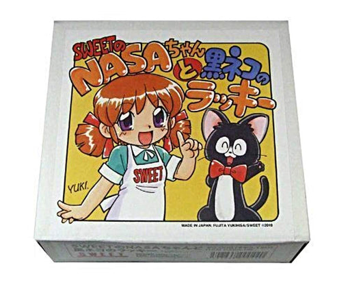 Sweet NANA-chan and Lucky the Black Cat Plastic Model Kit NASA-100 Not Painted_1