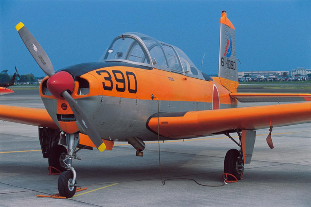 PLATZ 1/144 Air Self-Defense Force T-34 Mentor 2 aircraft set model Kit PF-21_6