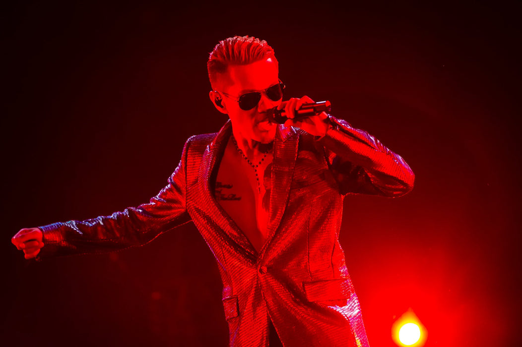 EXILE ATSUSHI LIVE TOUR 2014 Music [Blu-ray Disc] Standard Edition RZXD-59708_5