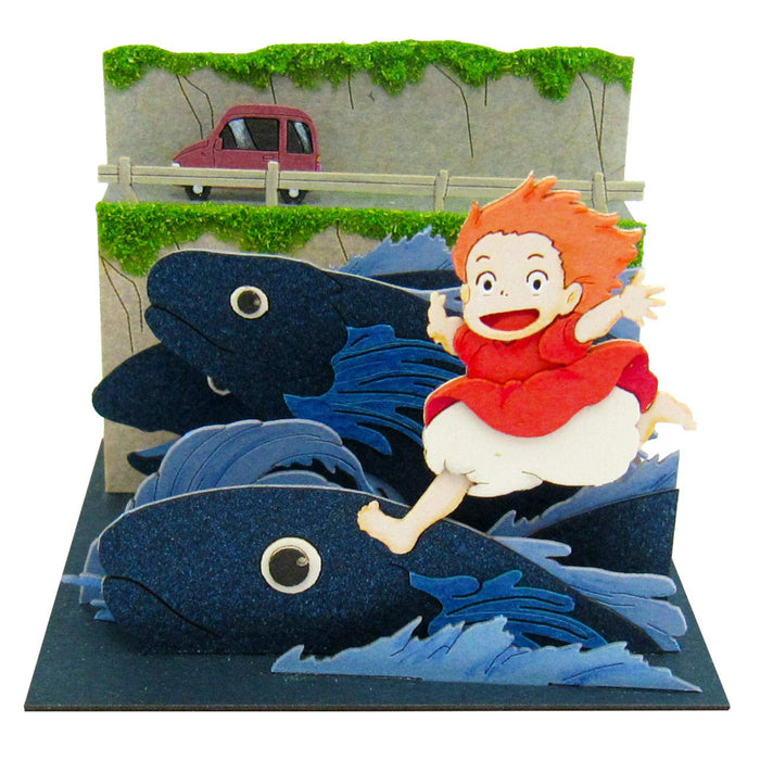 Sankei Studio Ghibli mini Ponyo on the cliff Ponyo running on water fish MP07-39_1