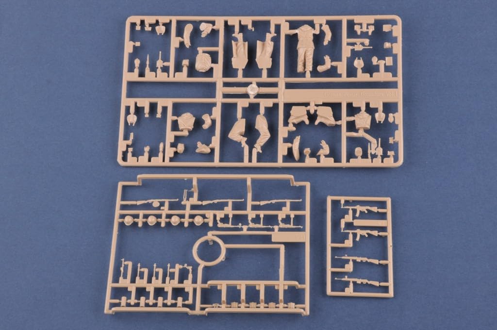 Hobby Boss 1/35 German Armored Grenadiers Set Vol.1 Plastic Model Kit HBB84404_2