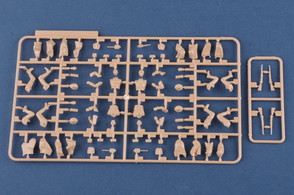 Hobby Boss 1/35 German Infantry Resting Set Figure Plastic Model Kit 84420 NEW_3