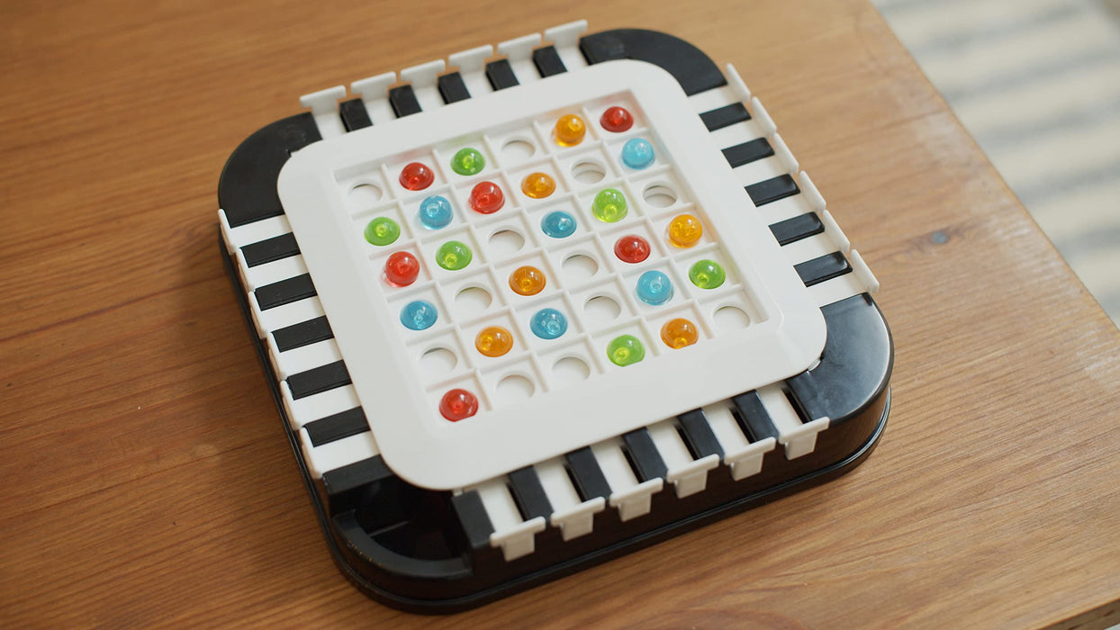 Hanayama Stay Alive Survival Game Junior White Board Game Strategy 2-4 people_4