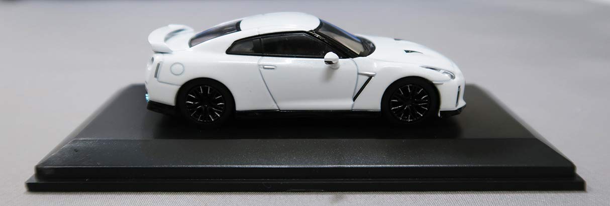 KYOSHO 1/64 Nissan GT-R Premium Edition R35 Pearl White Limited Edition KS07067W_4