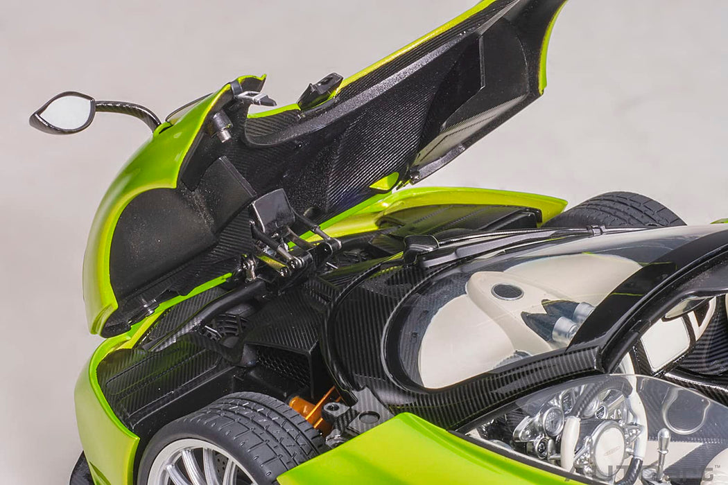 AUTOart 1/18 PAGANI HUAYRA ROADSTER Metallic Light Green 78288 Diecast Car NEW_4