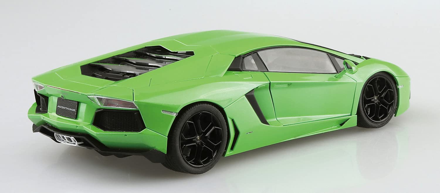 AOSHIMA 1/24 PRE-PAINTED MODEL No.1-C 2011 Lamborghini Aventador Green kit 01-C_3