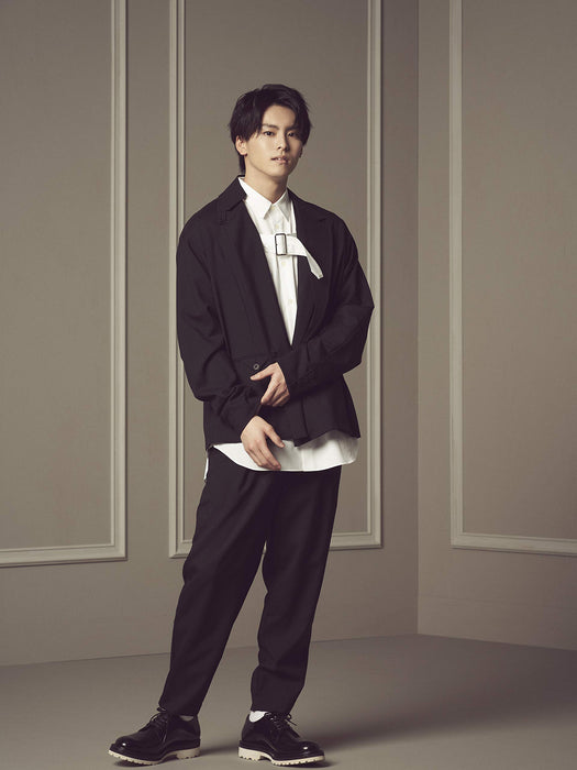 ENTER [CD+2Blu-ray Disc+Tote Bag] First Limited Edition Akira Takano AVZD-96658_2