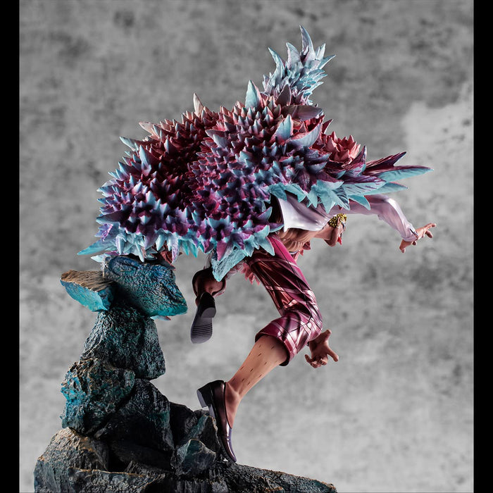 One Piece WA-MAXIMUM Heavenly Yaksha Donquixote Doflamingo Limited Figure NEW_4