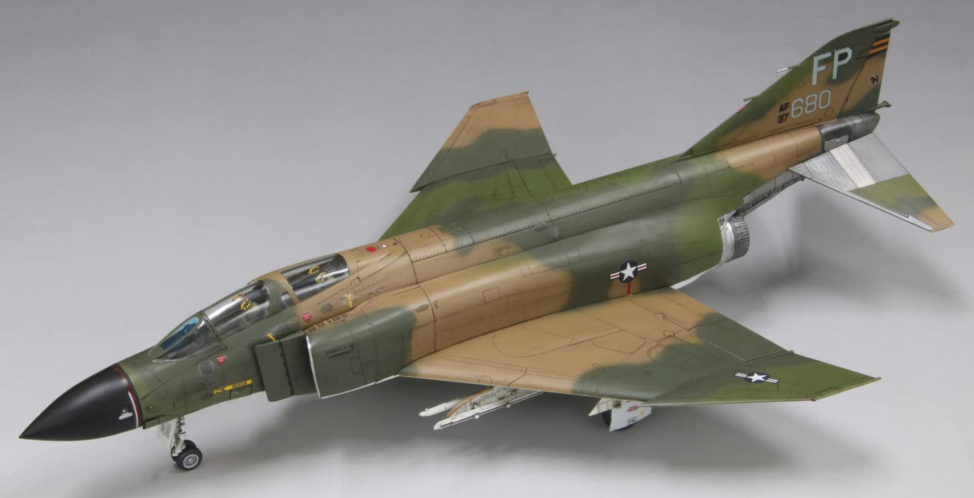 Fine molds 72846 1/72 U.S.AIR FORCE F-4C PHANTOM Wolf Pack 1967 Ltd. Kit NEW_5