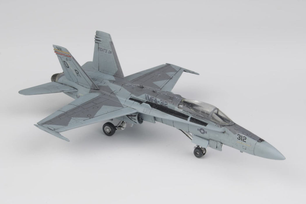 PLATZ 1/144 US Marine Corps F/A-18C Hornet VMFA-312 Checkerboard 2022 Kit FC-20_9