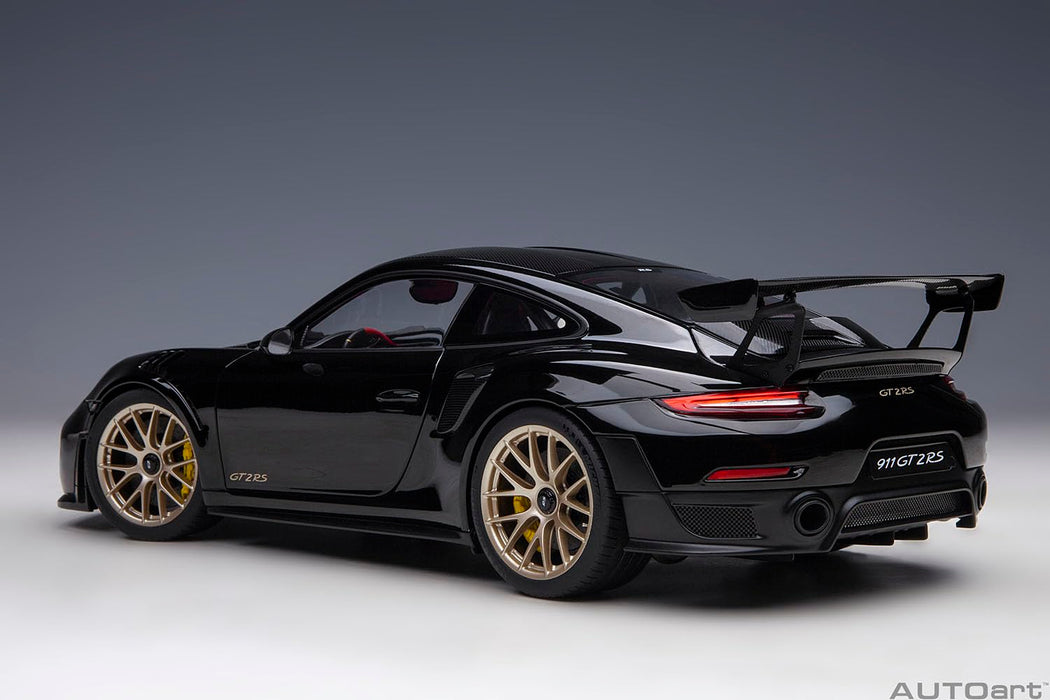AUTOart 1/18 Porsche 911 991.2 GT2 RS Weissach Package Black/Carbon Black 78186_3