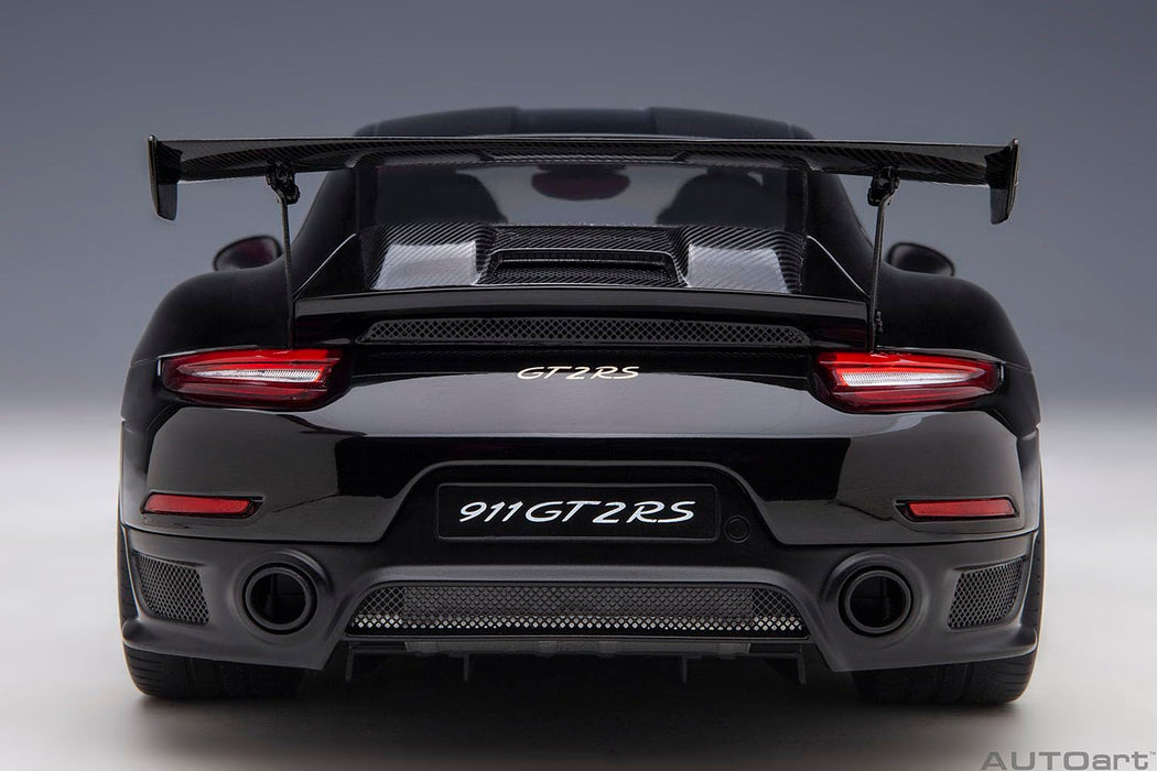 AUTOart 1/18 Porsche 911 991.2 GT2 RS Weissach Package Black/Carbon Black 78186_7