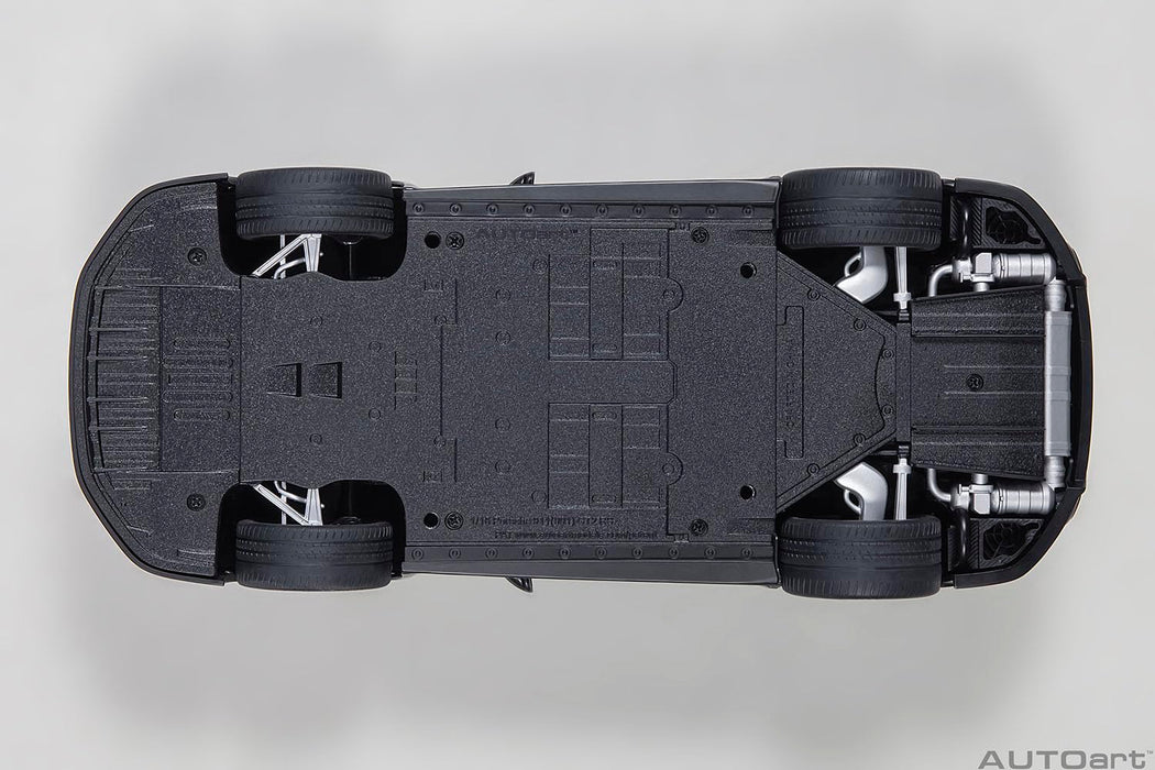 AUTOart 1/18 Porsche 911 991.2 GT2 RS Weissach Package Black/Carbon Black 78186_9