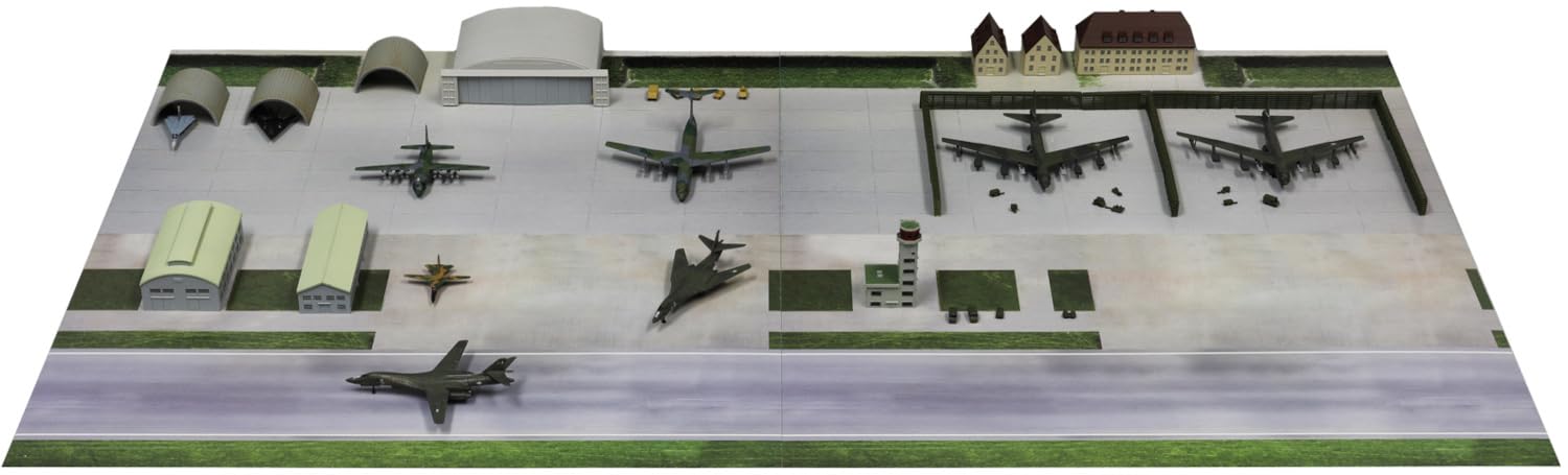 PIT-ROAD SPS30 1/700 SKY WAVE SPS SERIES U.S. Air Force Guam Andersen AFB 1980s_1