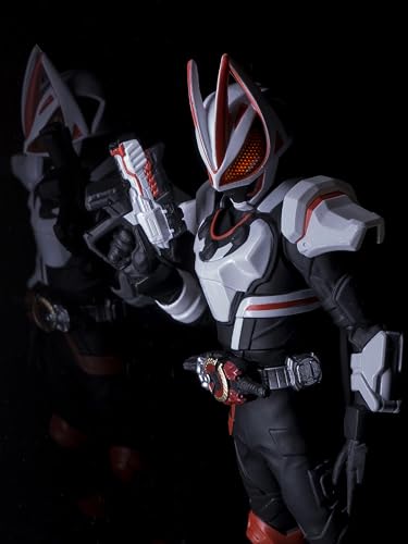 BANDAI SOFVI SCULPTURE STUDIO Kamen Rider Geats Magnum Boost Form Figure NEW_3