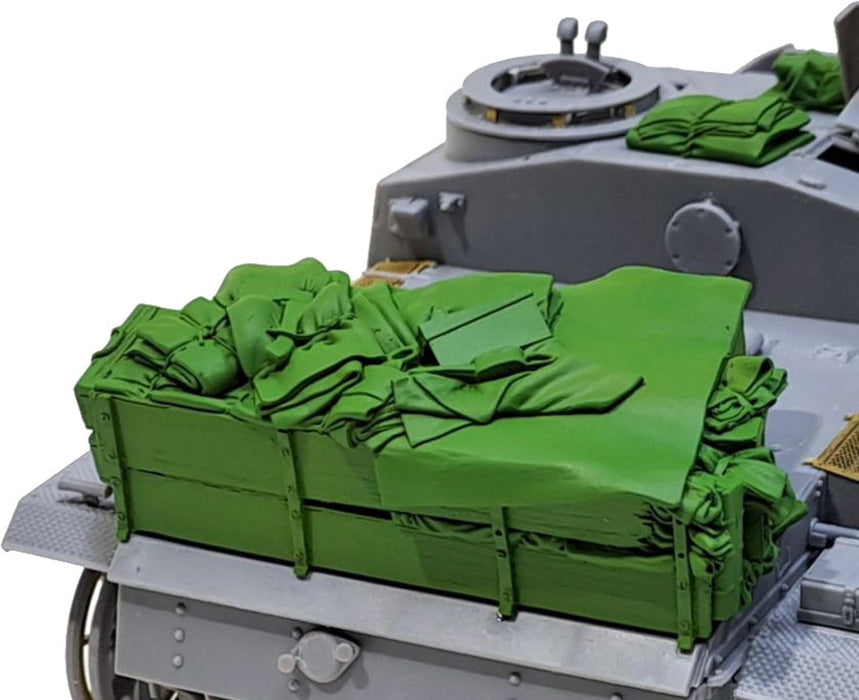 Eureka XXL 1/35 Stowage Set #3 for For German Sturmgeschutz III Ausf. G ER-3577_1