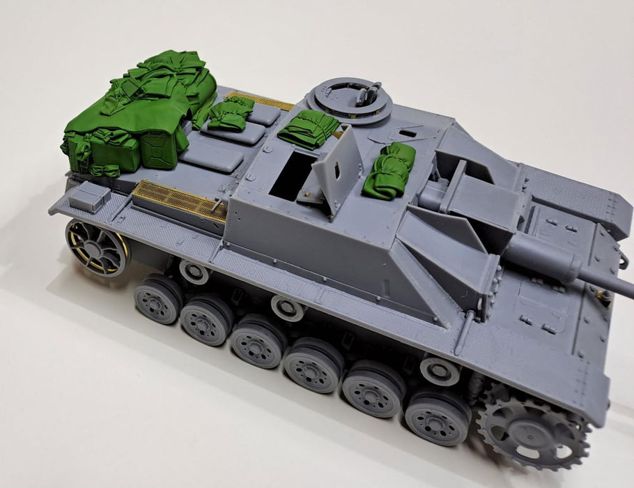 Eureka XXL 1/35 Stowage Set #3 for For German Sturmgeschutz III Ausf. G ER-3577_4