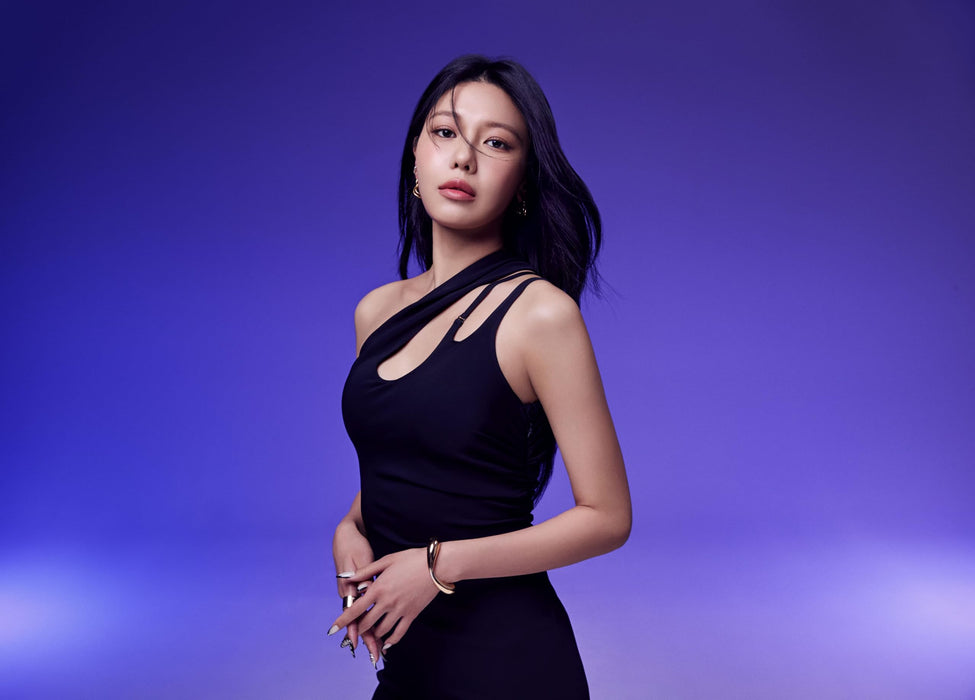 [CD] Unstoppable Nomal Edition Maxi-Single Soo Young AVCD-61477 Solo Debut NEW_2