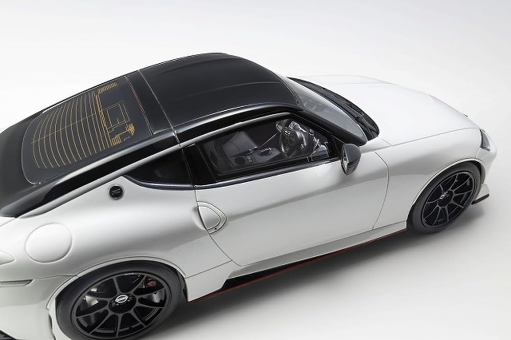 Kyosho samurai 1/18 Nissan Fairlady Z NISMO 2024 KSR18062W White Resin Car NEW_6