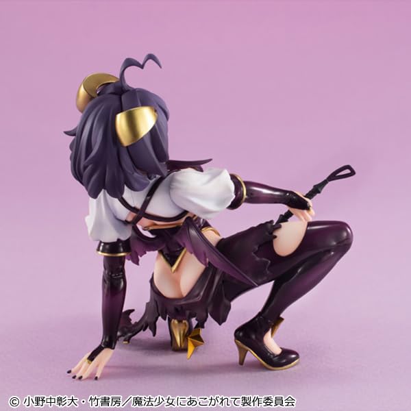 MegaHouse Melty Princess Gushing over Magical Girls Magiabaiser on Palm Figure_6