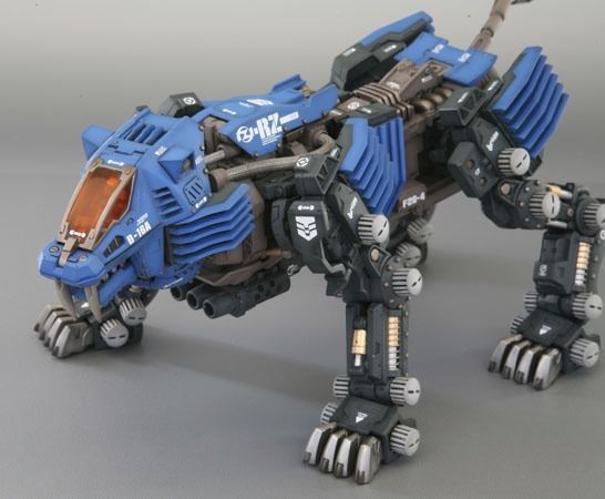 KOTOBUKIYA ZOIDS HMM 001 RPZ-03 SHIELD LIGER 1/72 Plastic Model Kit NEW Japan_4