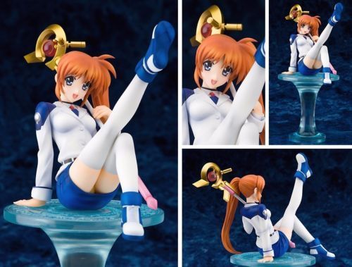 Magical Girl Lyrical Nanoha Takamachi Teaching Corps Uniform ver 1/8 PVC figure_2