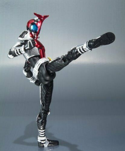 Bandai S.H.Figuarts Kamen Rider Kabuto NEW from Japan_4