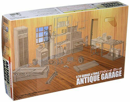 Fujimi 1/24 Garage & Tools Series No.12 ANTIQUE GARAGE Plastic Model Kit GT-12_1