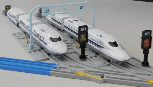 TAKARA TOMY PLARAIL J-24 RAIL YARD NEW from Japan F/S_2