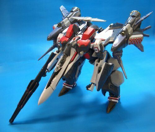 Macross Frontier VF-25F Armored Messiah Valkyrie Alto Custom 1/72 Scale NEW_3