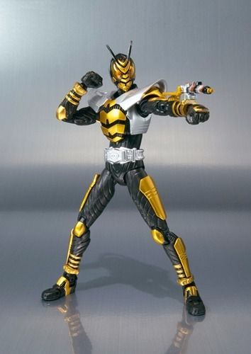 S.H.Figuarts Masked Kamen Rider Kabuto THEBEE Action Figure BANDAI from Japan_4