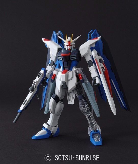 BANDAI MG 1/100 ZGMF-X10A FREEDOM GUNDAM with Extend Clear Parts Model Kit_2