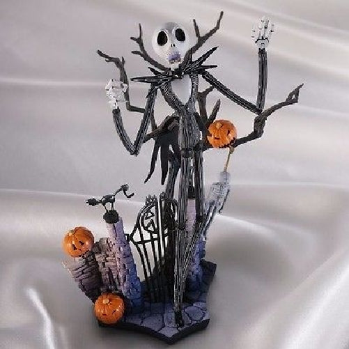 Tokusatsu Revoltech No.005 The Nightmare Before Christmas Jack Skellington_5