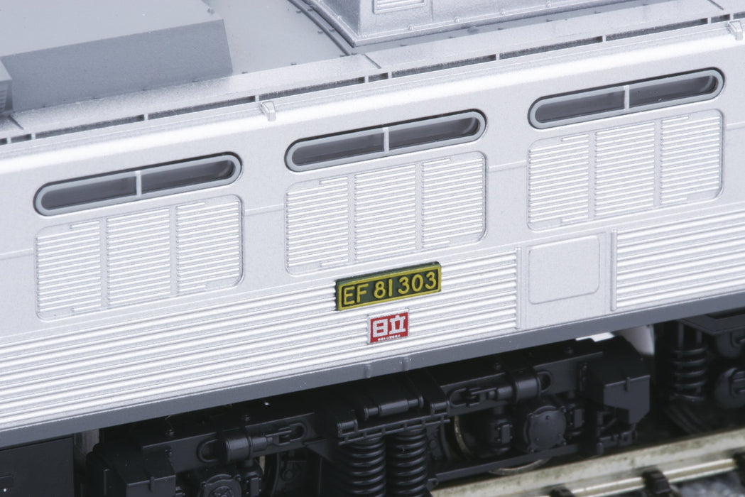 KATO N scale EF81 300 3067-1 Model Train Railroad Electric Locomotive JR Freight_3
