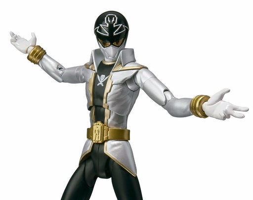 S.H.Figuarts Kaizoku Sentai Gokaiger GOKAI SILVER Action Figure BANDAI Japan_1