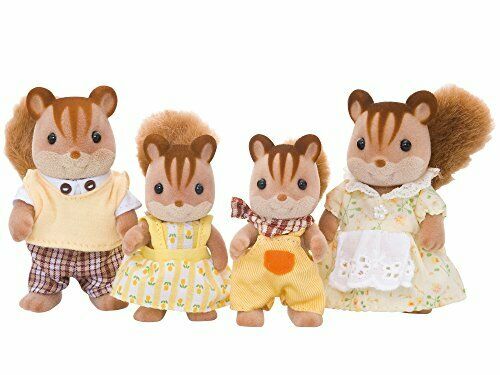 Epoch Walnut Squirrel Family (Sylvanian Families) NEW from Japan_1
