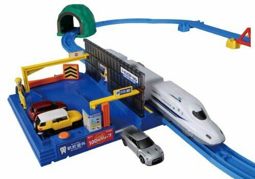Plarail Let's Play with Tomica! Series N700 and Station Parking Set NEW_2