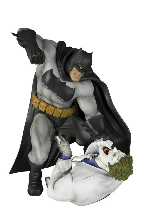 ARTFX BATMAN HUNT THE DARK KNIGHT 1/6 PVC Figure Kotobukiya NEW from Japan_1