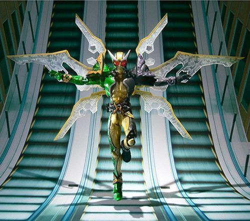 S.I.C. Masked Kamen Rider W CYCLONE JOKER GOLD XTREME Action Figure BANDAI NEW_2