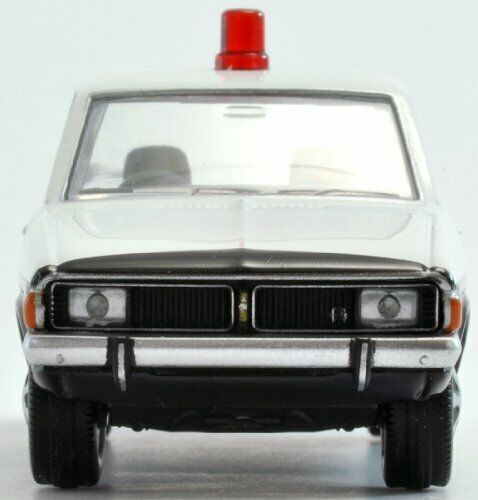 TLV-132a Galant AII GS Police Car Miyagi Prefectural Police NEW from Japan_2