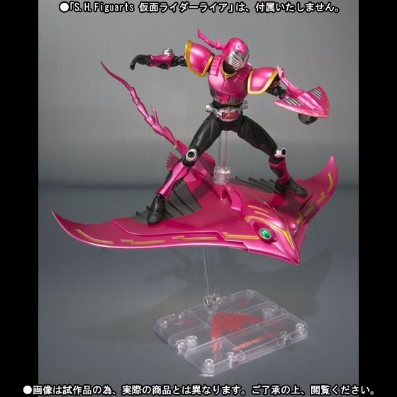 S.H.Figuarts Masked Kamen Rider Ryuki GENOCIDER Action Figure BANDAI from Japan_8