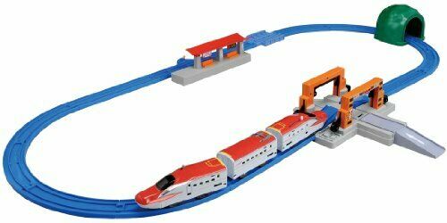 Plarail Let's connect! Series E6 'Super Komachi' & Tomica Arch Rail Crossing Set_1