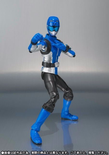 S.H. Figuarts Red Buster (japan import S.H. Figuarts Red Buster (japan import
