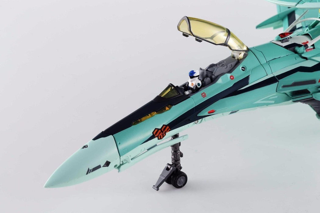 DX CHOGOKIN Macross F RVF-25 MESSIAH VALKYRIE LUCA CUSTOM RENEWAL Ver BANDAI_8