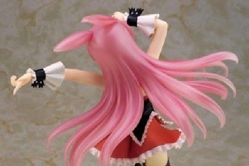 Alphamax Kuro Usagi Pink ver. 1/7 Scale Figure from Japan_8