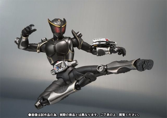 S.H.Figuarts Masked Kamen Rider Ryuki RYUGA Action Figure BANDAI from Japan_4