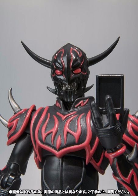S.H.Figuarts Masked Kamen Rider Den-O & Kiba NEGATAROSIMAGIN Figure BANDAI_3