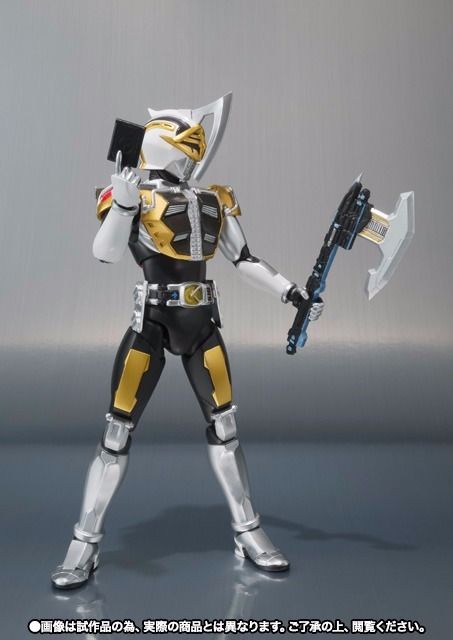 S.H.Figuarts Masked Kamen Rider Den-O AXE FORM Action Figure BANDAI from Japan_4